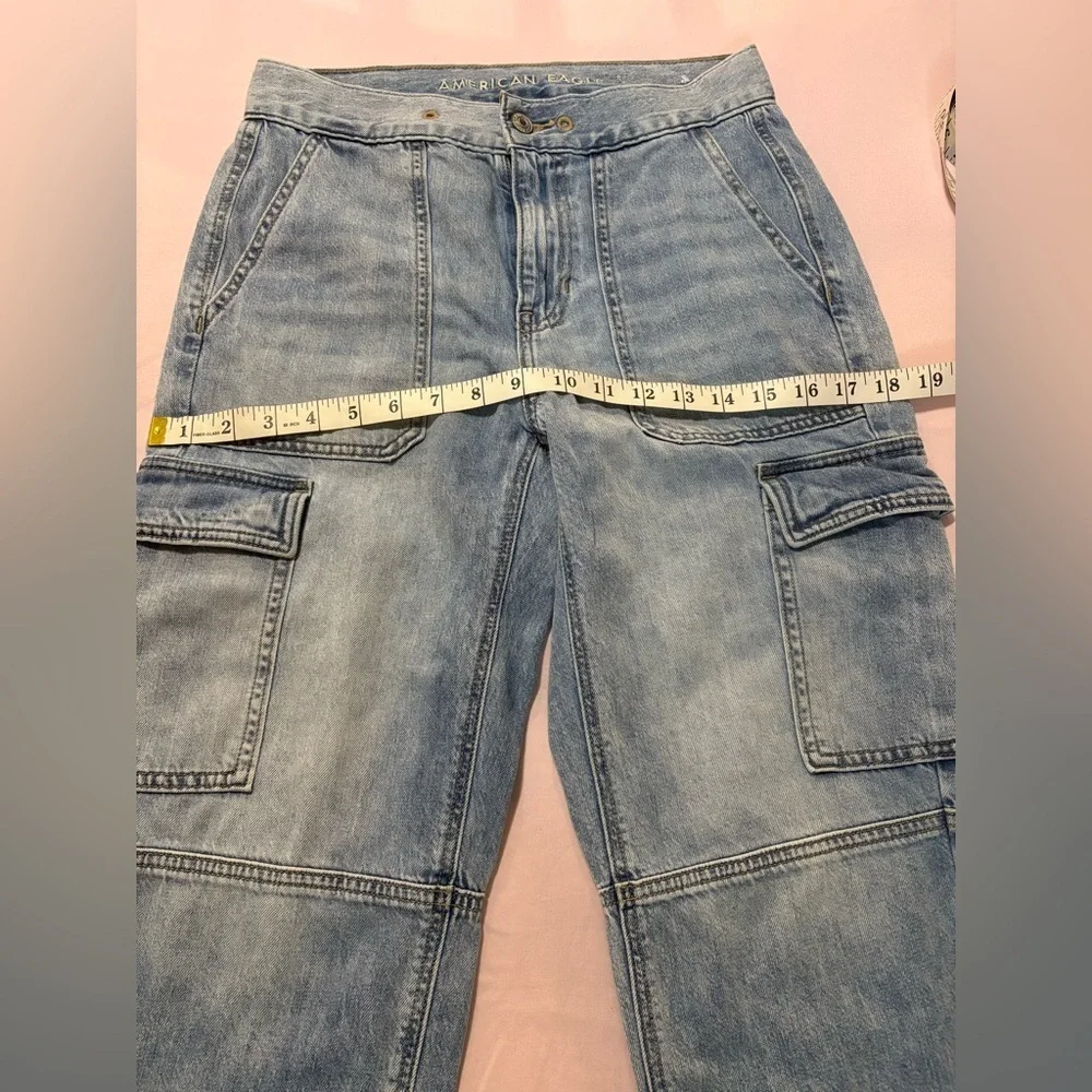 American Eagle Outfitters High-Waisted Cargo Denim Jogger Color: Blue | Size:2 - Picture 9 of 14